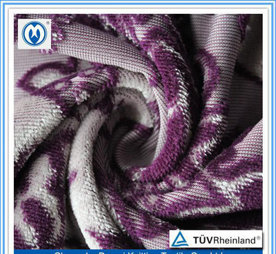 現(xiàn)貨復(fù)古全滌密絲絨提花針織面料WD12064A-1